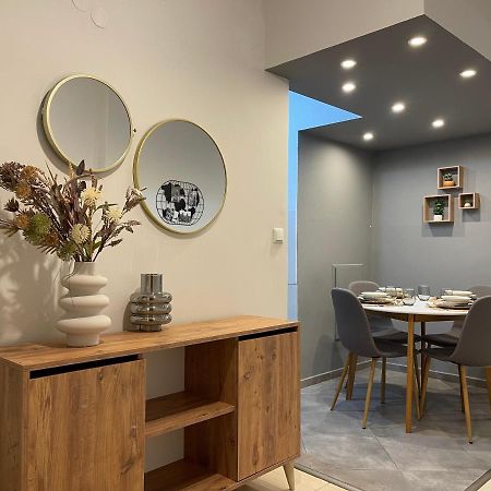 Green&Grey Apartment カヴァラ エクステリア 写真