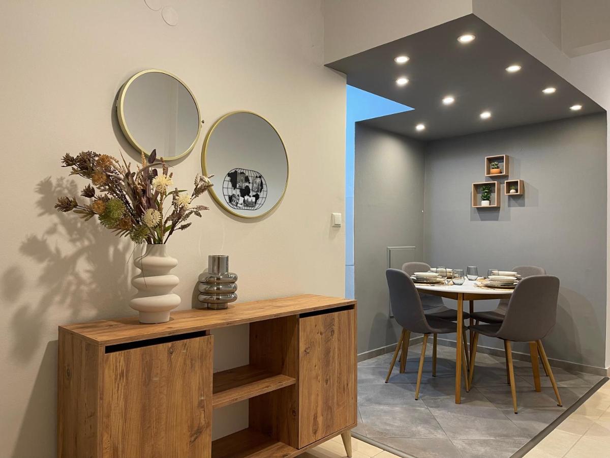 Green&Grey Apartment カヴァラ エクステリア 写真