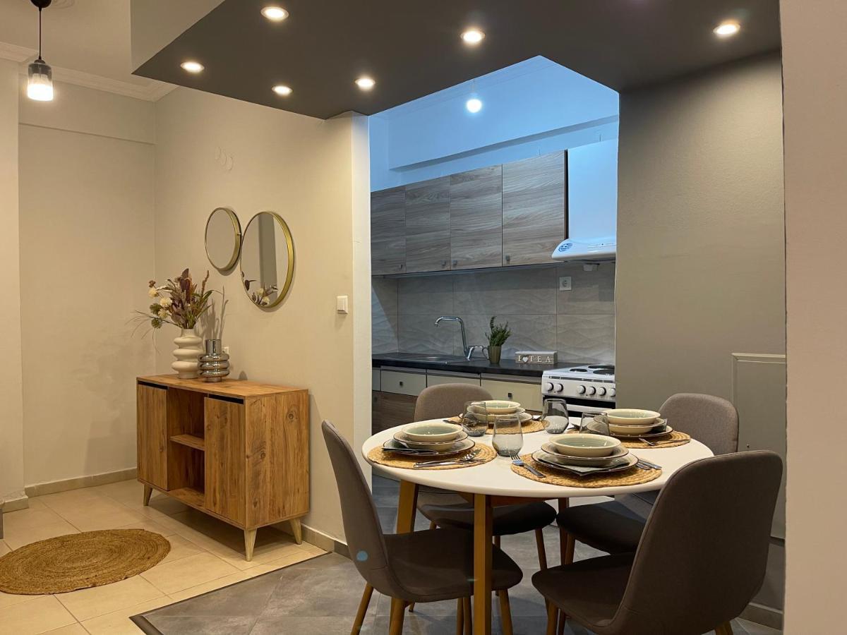 Green&Grey Apartment カヴァラ エクステリア 写真